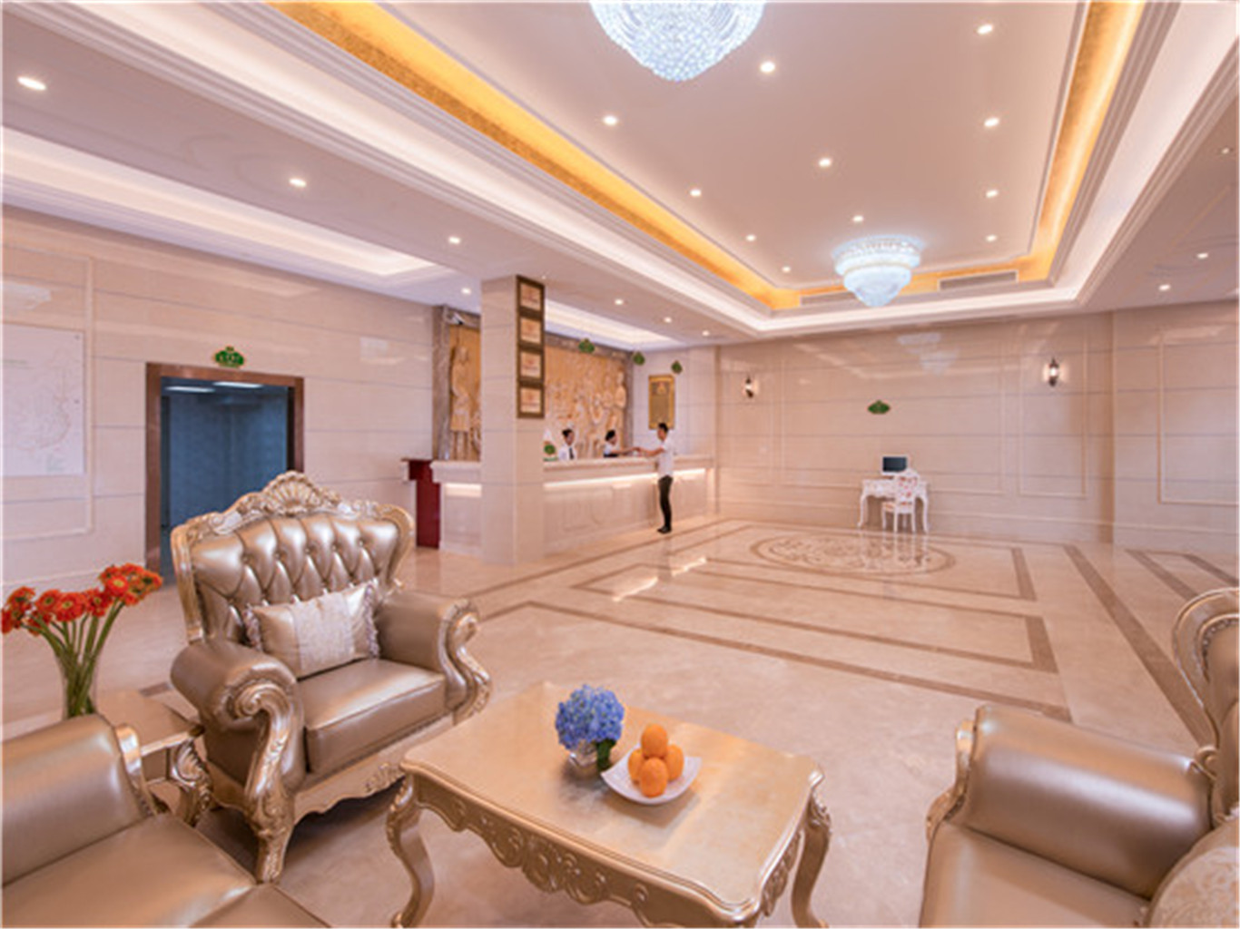 Vienna Hotel (Shenzhen Qianhai Bao'an  Wanda Plaza) 3*
