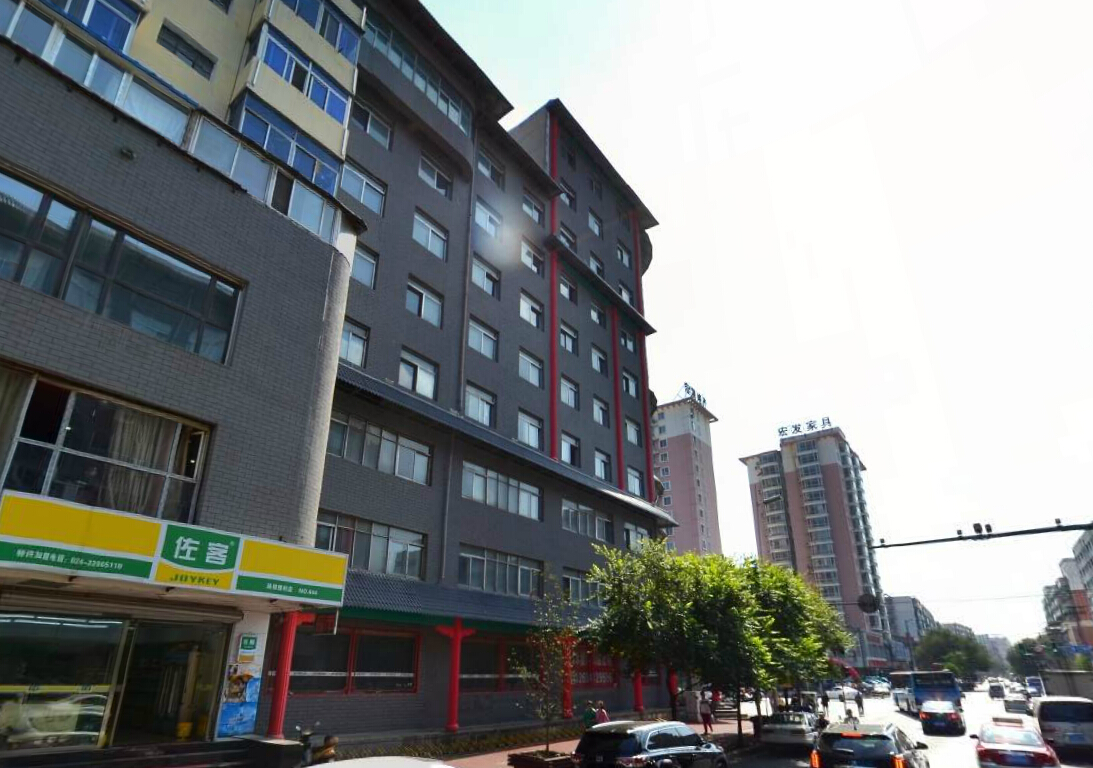 Aifeel Hotel (Shenyang Zhongjie) 3*