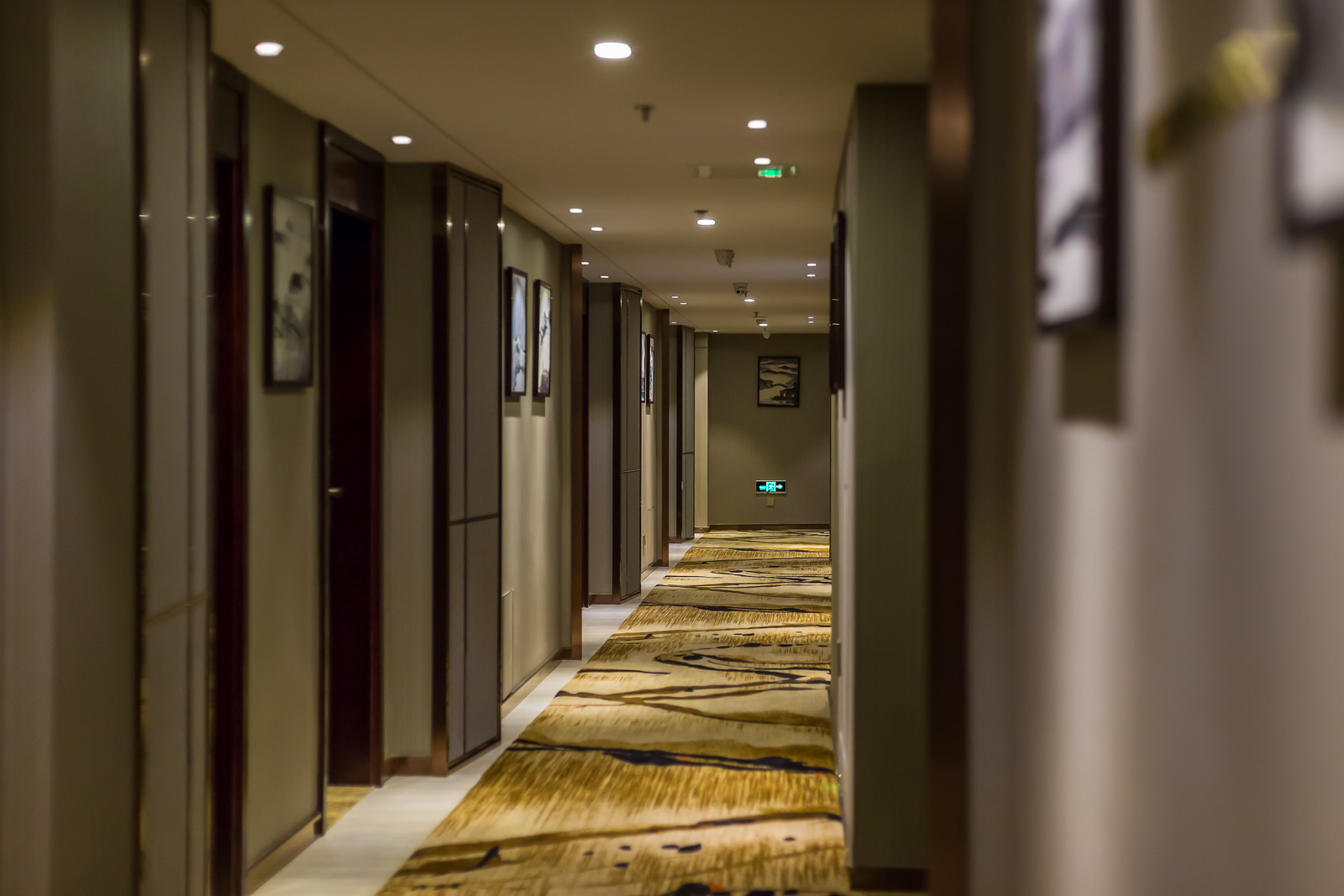 Aifeel Hotel (Shenyang Zhongjie) 3*