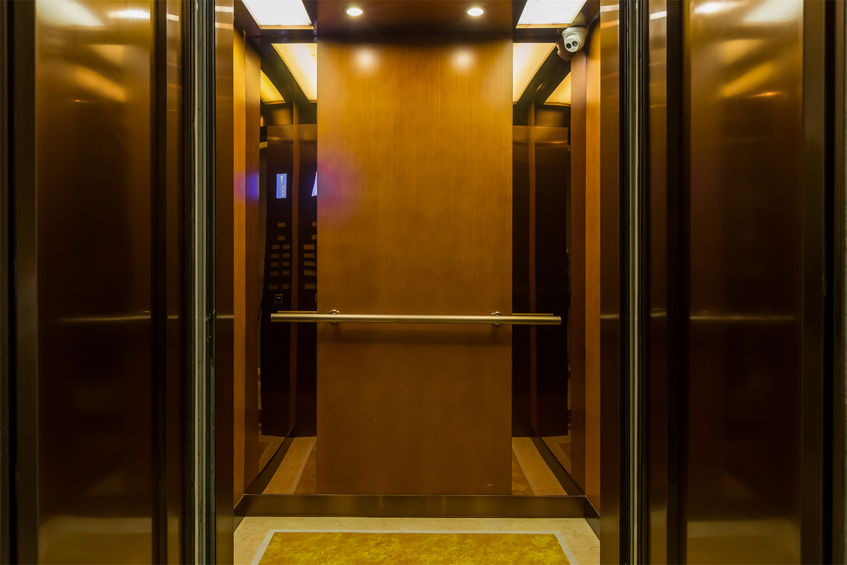 Aifeel Hotel (Shenyang Zhongjie) 3*