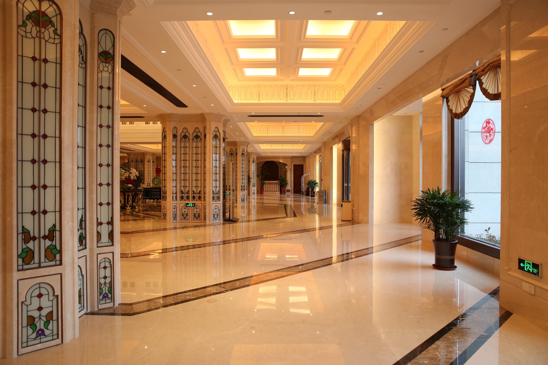 Pengxin International Hotel 5*