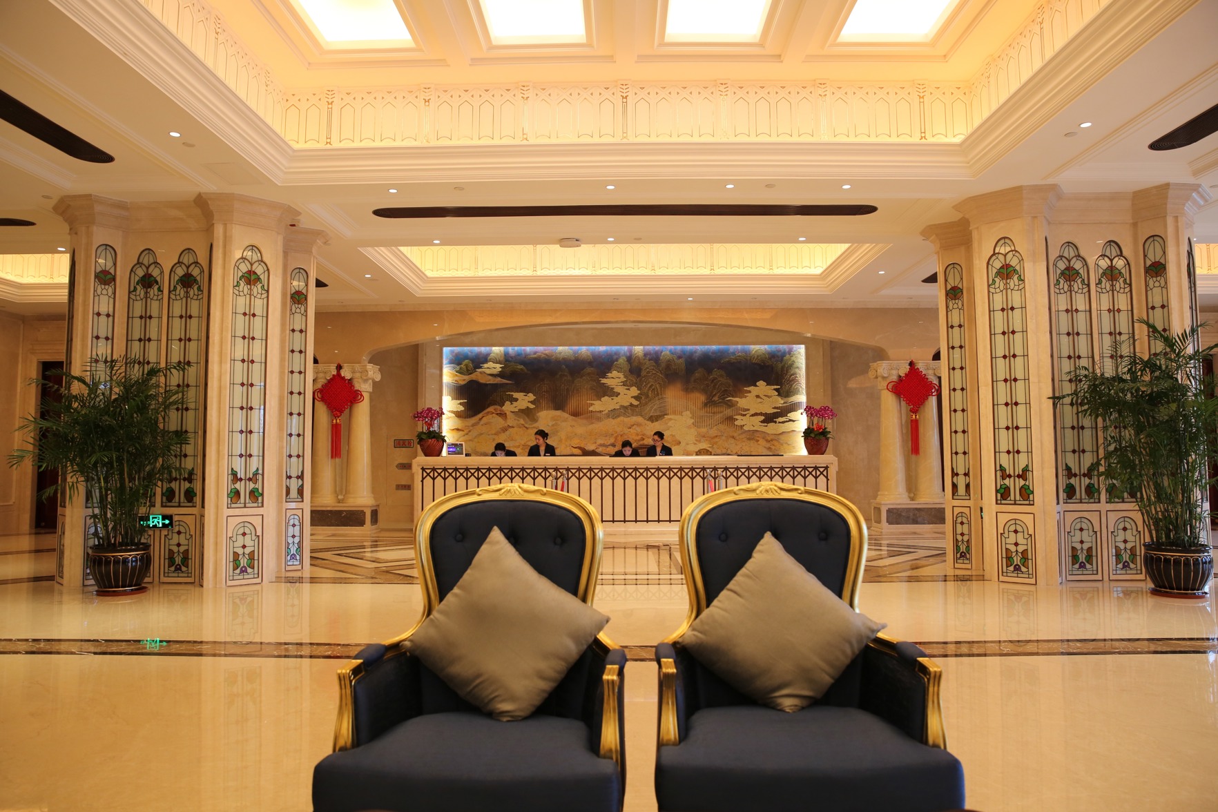 Pengxin International Hotel 5*