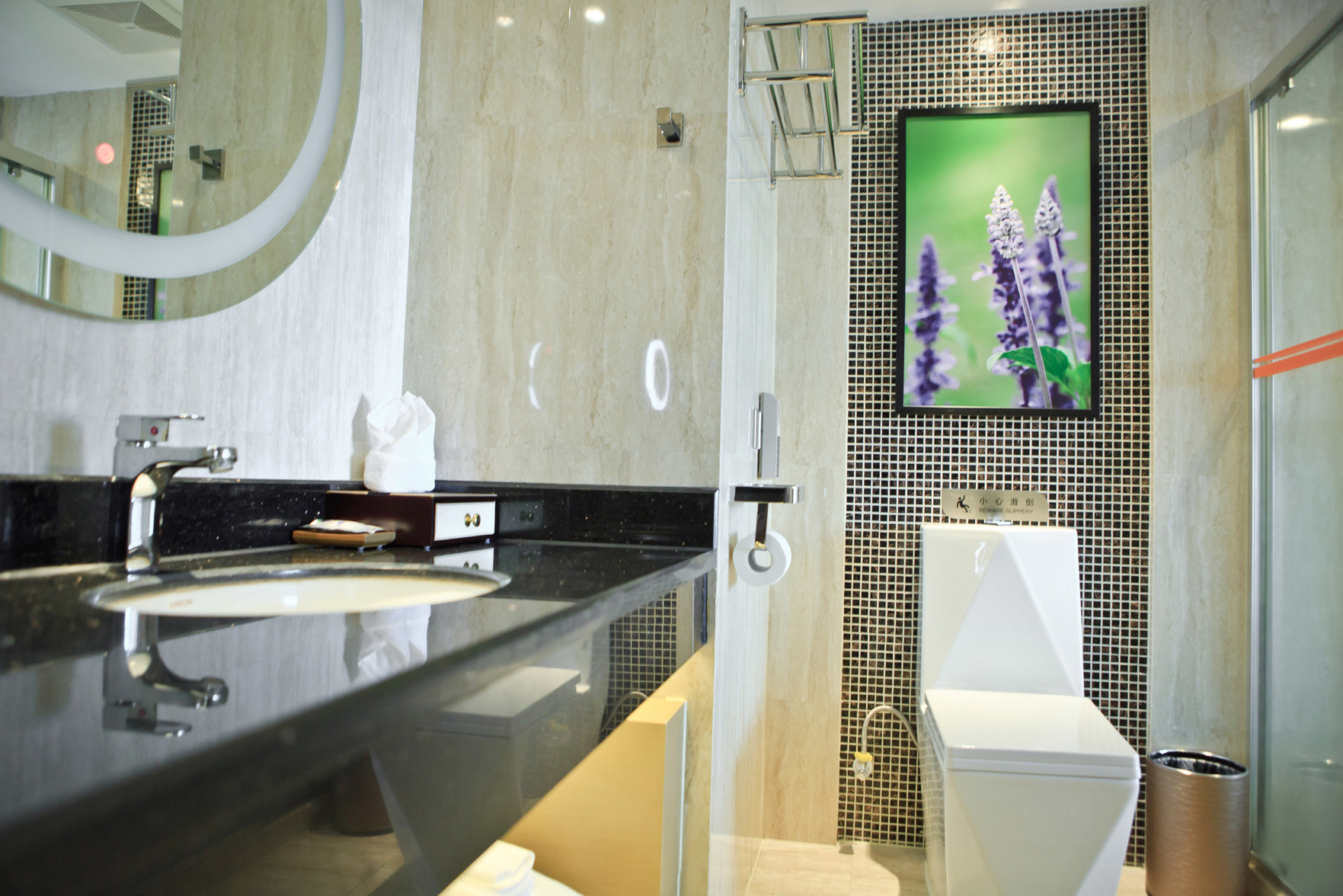 Lavande Hotels Shenzhen Bao'an Shiyan Metro Station Branch 3*