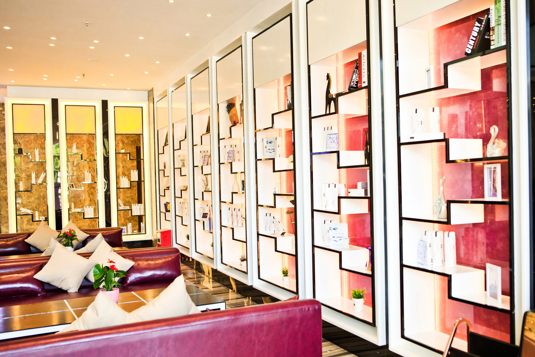 Lavande Hotels Shenzhen Bao'an Shiyan Metro Station Branch 3*