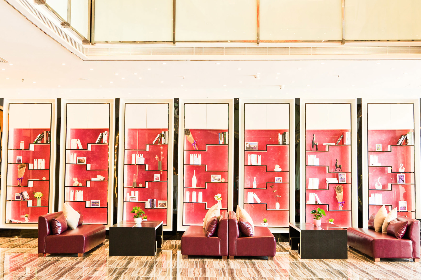 Lavande Hotels Shenzhen Bao'an Shiyan Metro Station Branch 3*