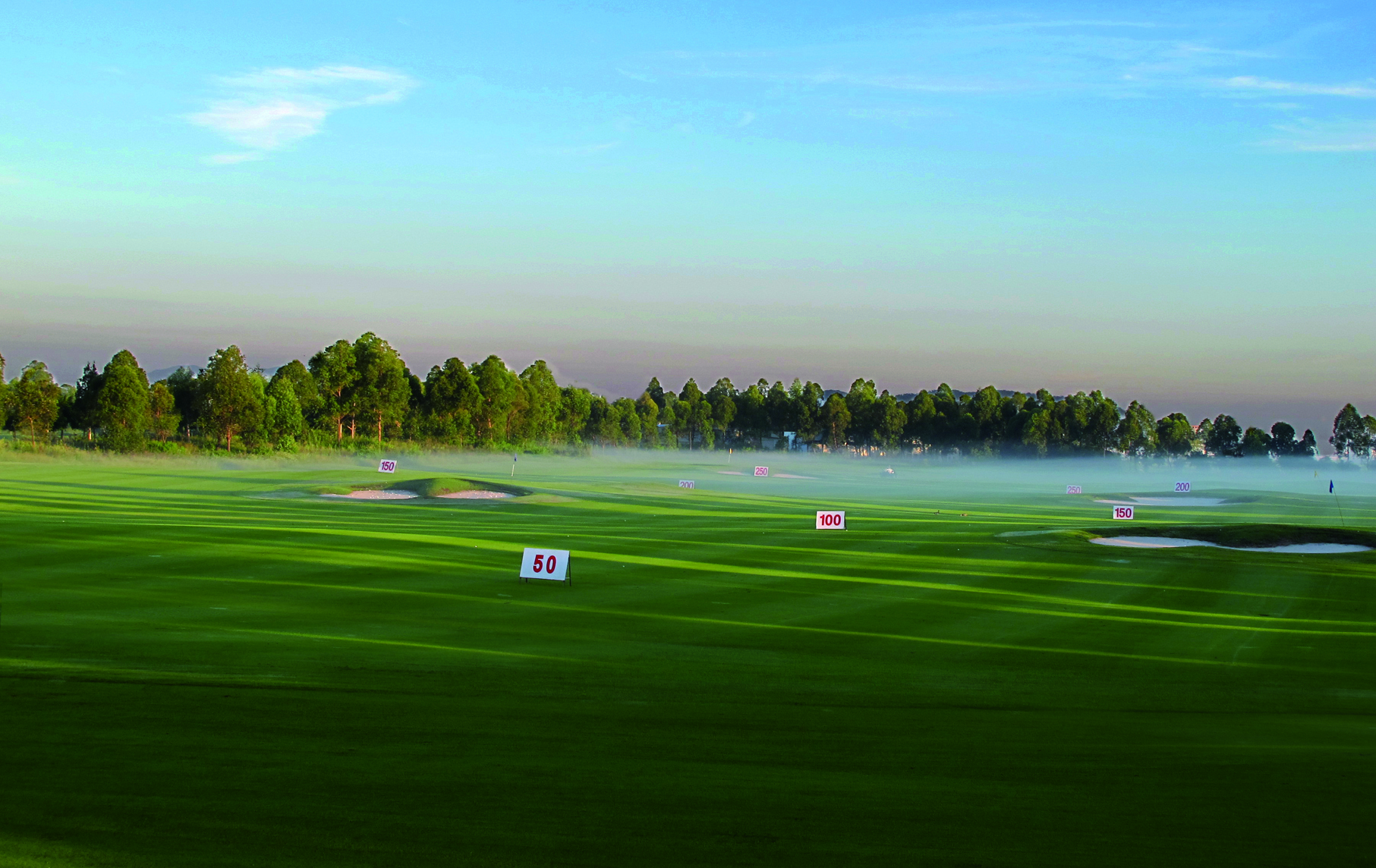 Zhuhai Jinwan Golf Hotel (Jinwan Huafa Shangdu Branch) 4*