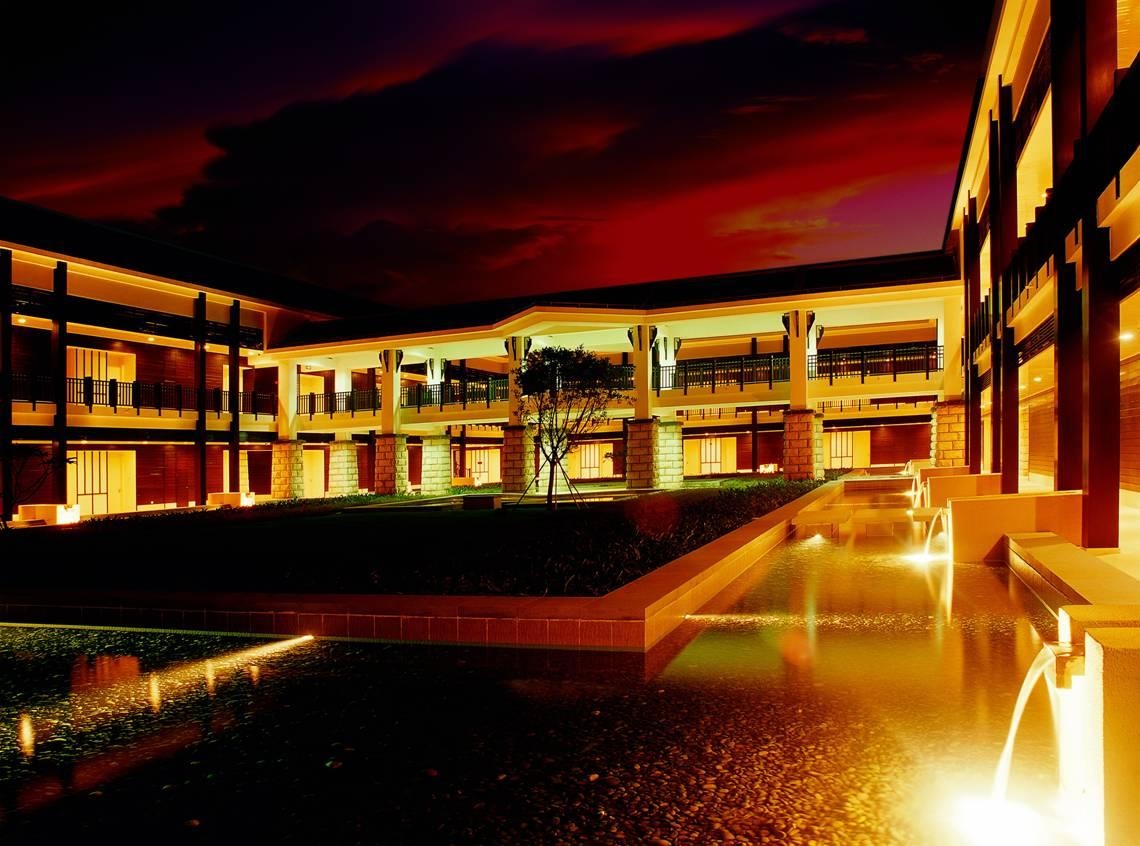 Zhuhai Jinwan Golf Hotel (Jinwan Huafa Shangdu Branch) 4*