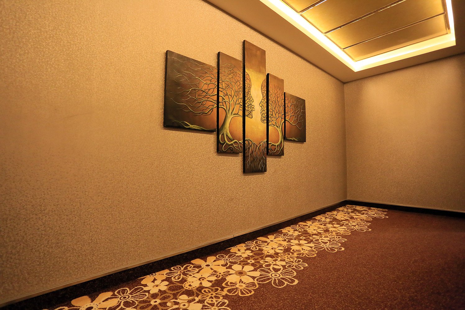 Dunhuang Carnival International Hotel (Shazhou Night Market) 3*