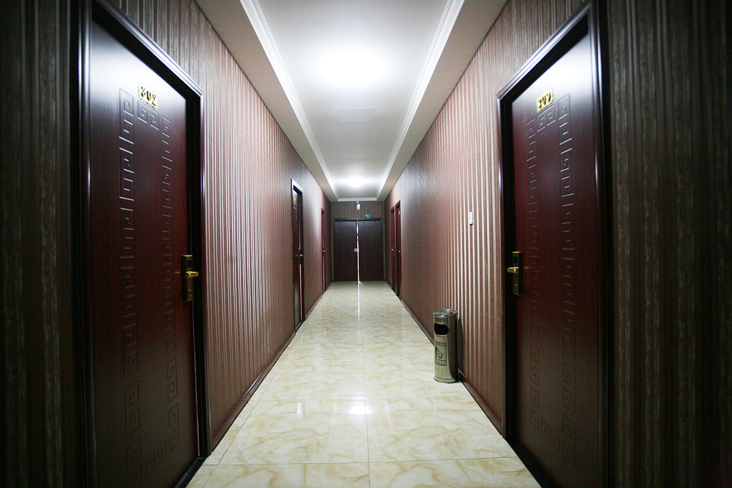 Shihua Express Hotel 1*