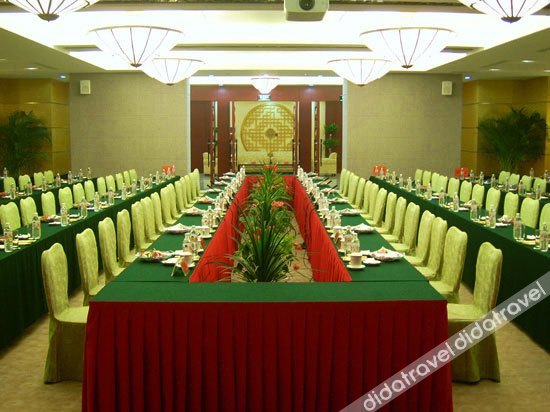 Gulf Hotel 4*