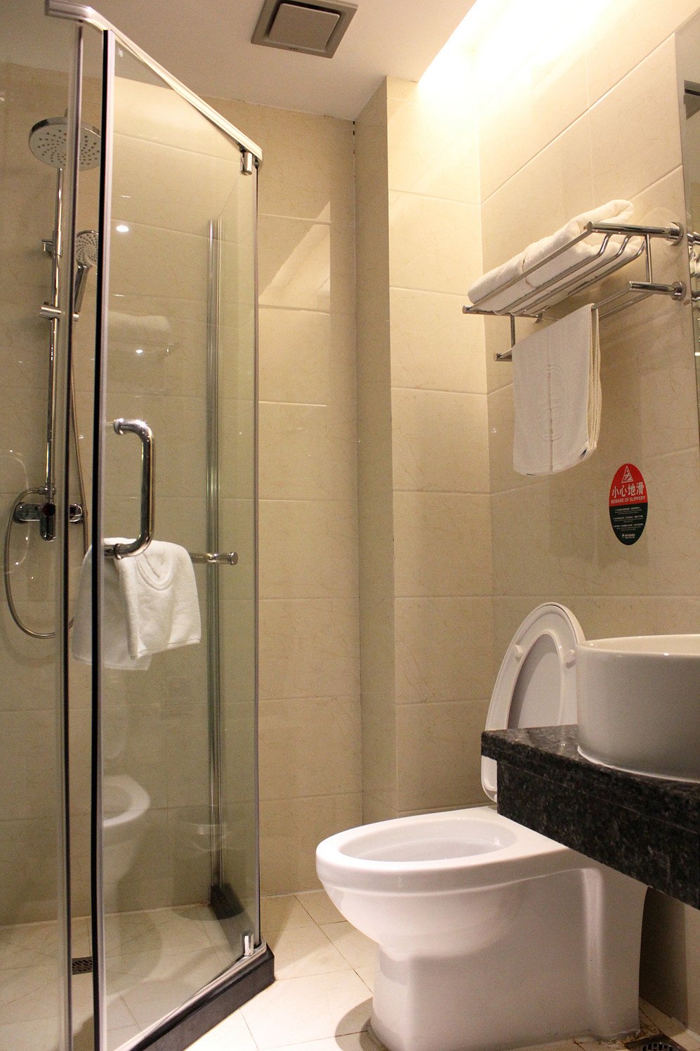 GreenTree Inn (Weihai North Station Bathing Beach) 2*