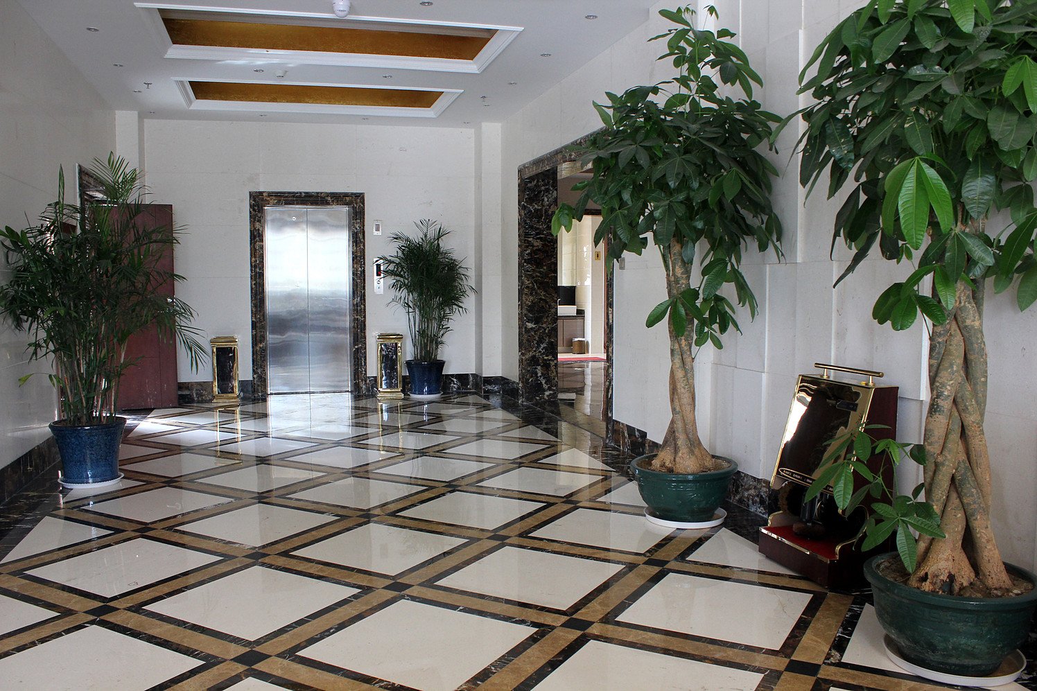 GreenTree Inn (Weihai North Station Bathing Beach) 2*