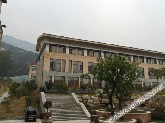 Zhaojin Shunhe Hotel 4*