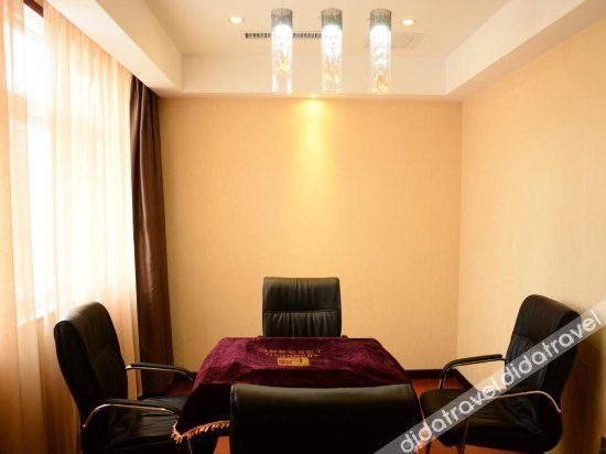 Jinyu Hotel 3*