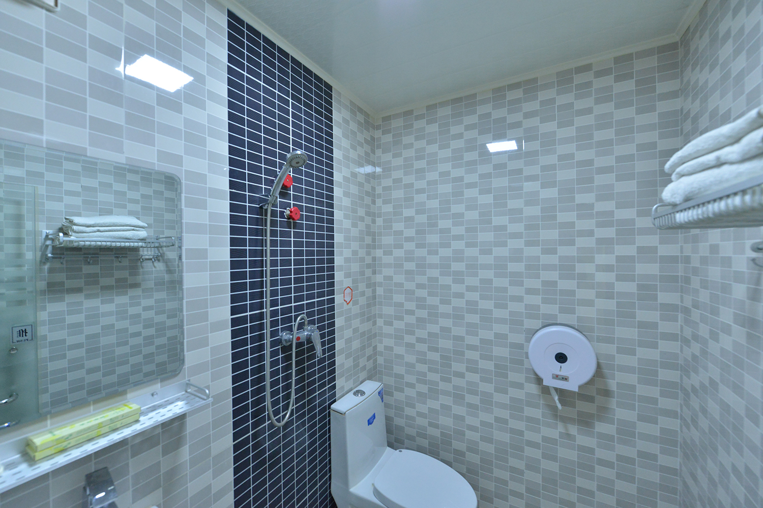 123inn Selected Hotel (Beijing Jimen Bridge Branch) 2*
