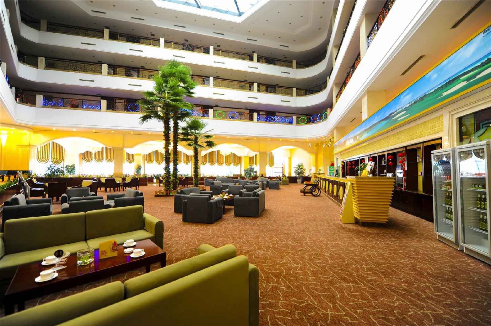 Moon Bay Seascape Hotel 4*