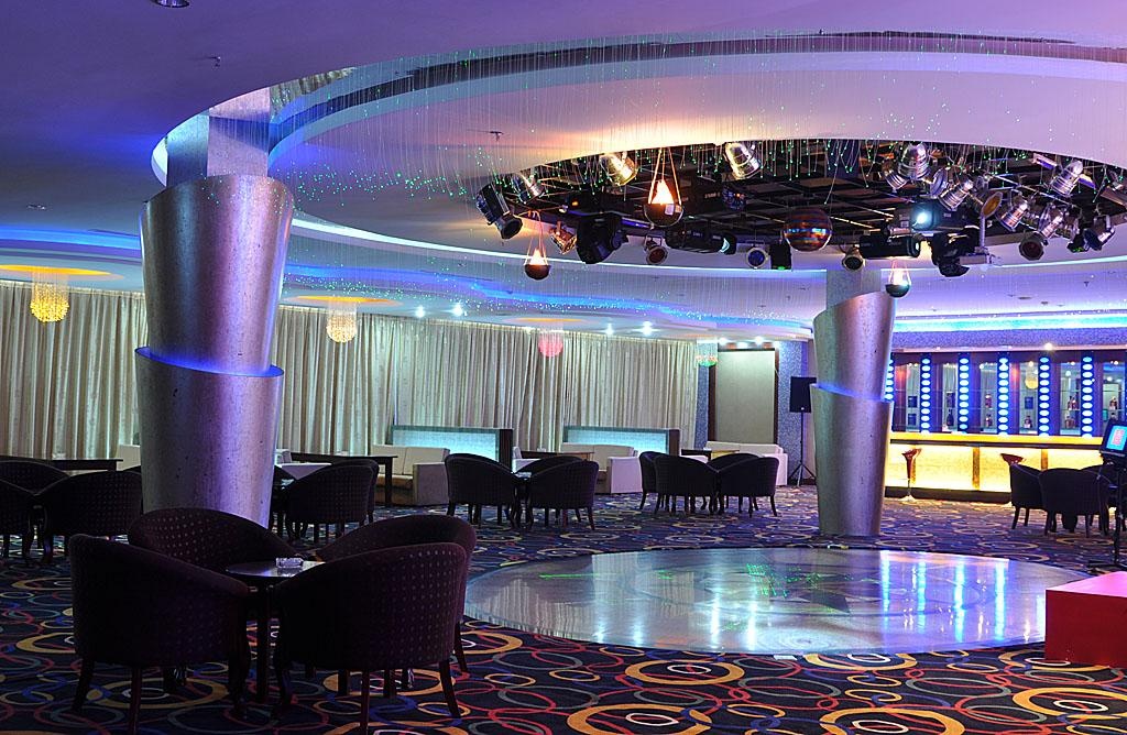 Moon Bay Seascape Hotel 4*