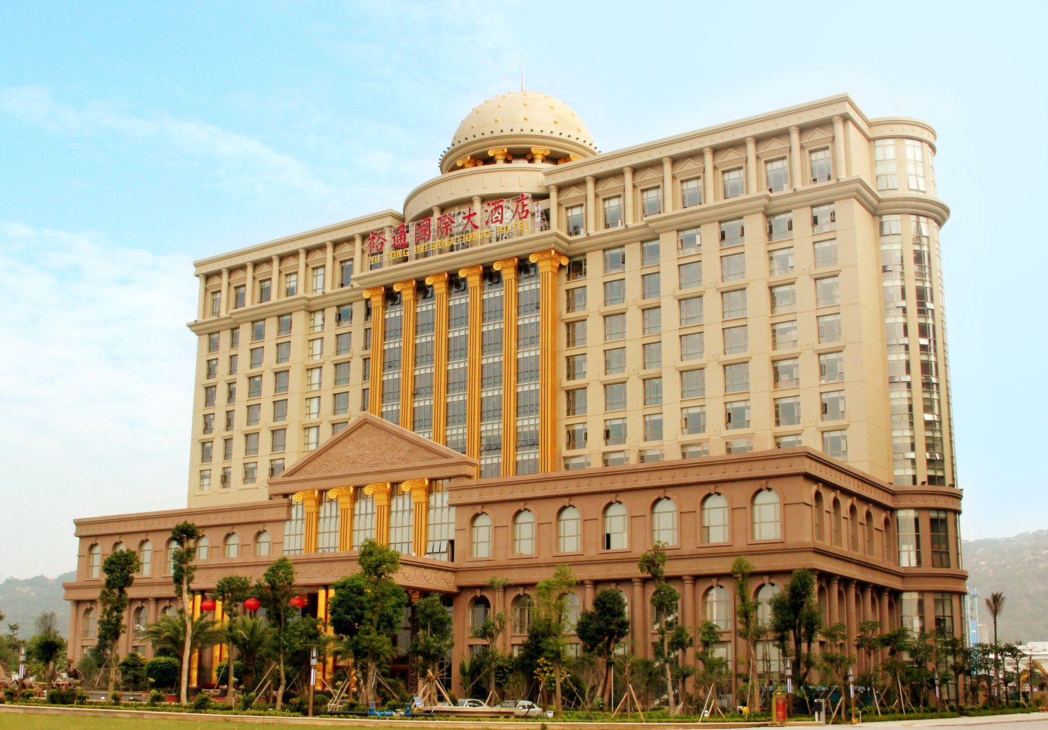 Easttune Hotel 5*