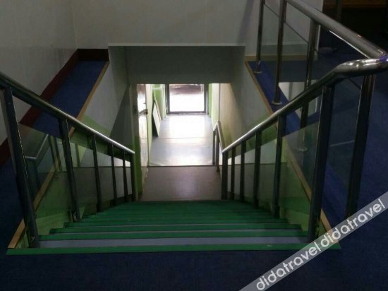 99 Inn Youxuan Hotel (Beijing Wanshou Road Subway Station) 2*