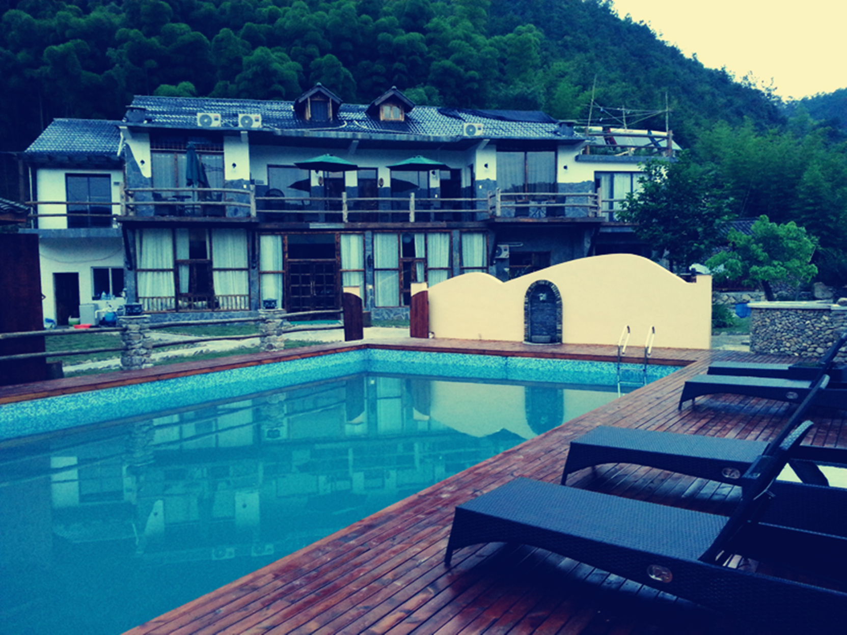 Moganshan Mountain Cat Inn 0*
