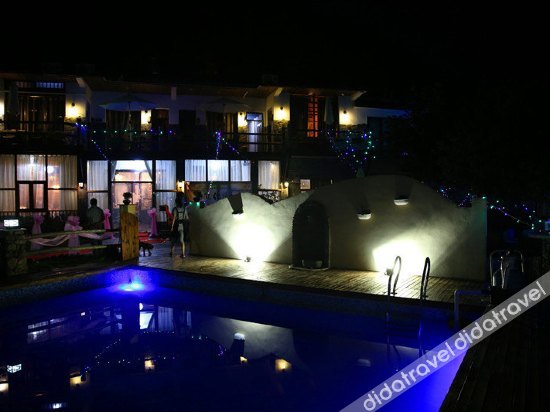 Moganshan Mountain Cat Inn 0*