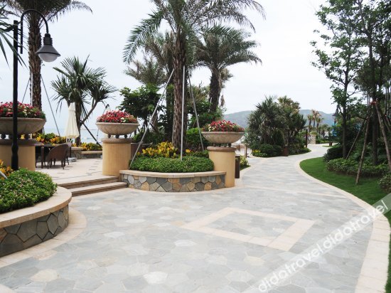 Bao'an Rainbow Bay Hotel 3*