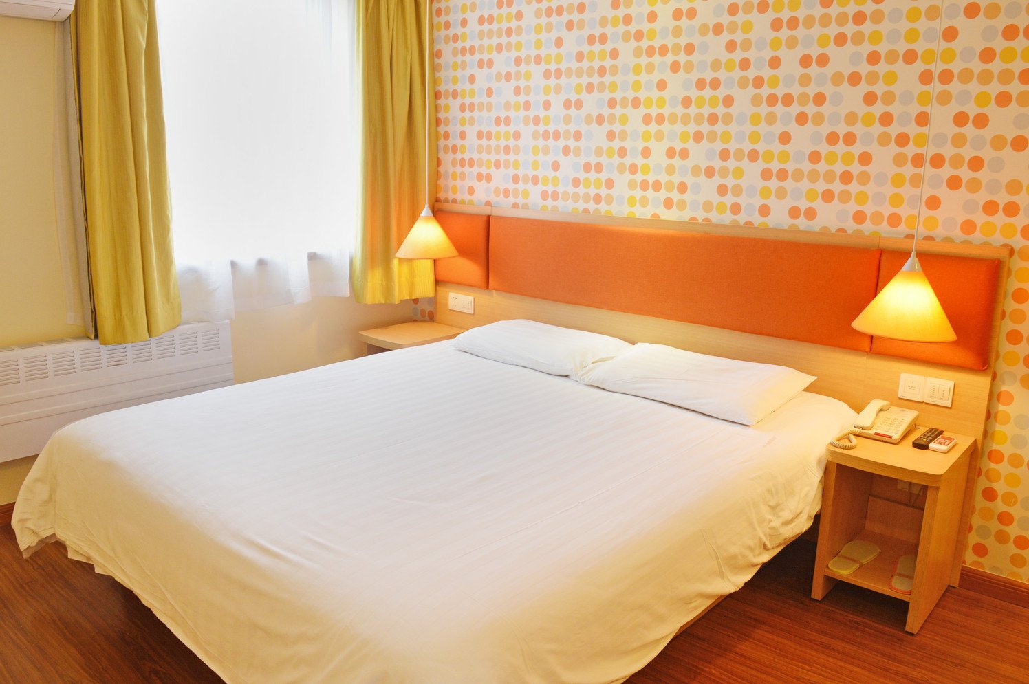 Homeinn Selected Hotel (Shijiazhuang Jinzhou Railway Station Zhongxing Road) 3*