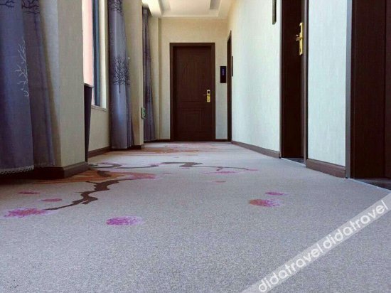 Nanxun Impression Theme Hotel 2*