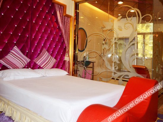 Jin Cheng Internationa Hotel 3*