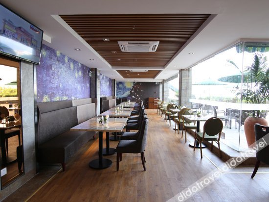 Astor Hotel 3*