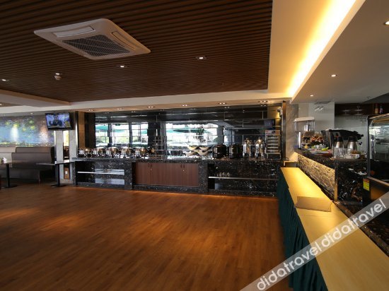 Astor Hotel 3*