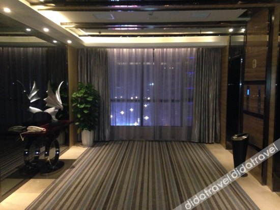 Astor Hotel 3*