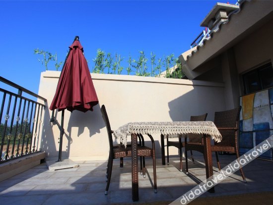 Yujiashu Holiday Hotel 2*