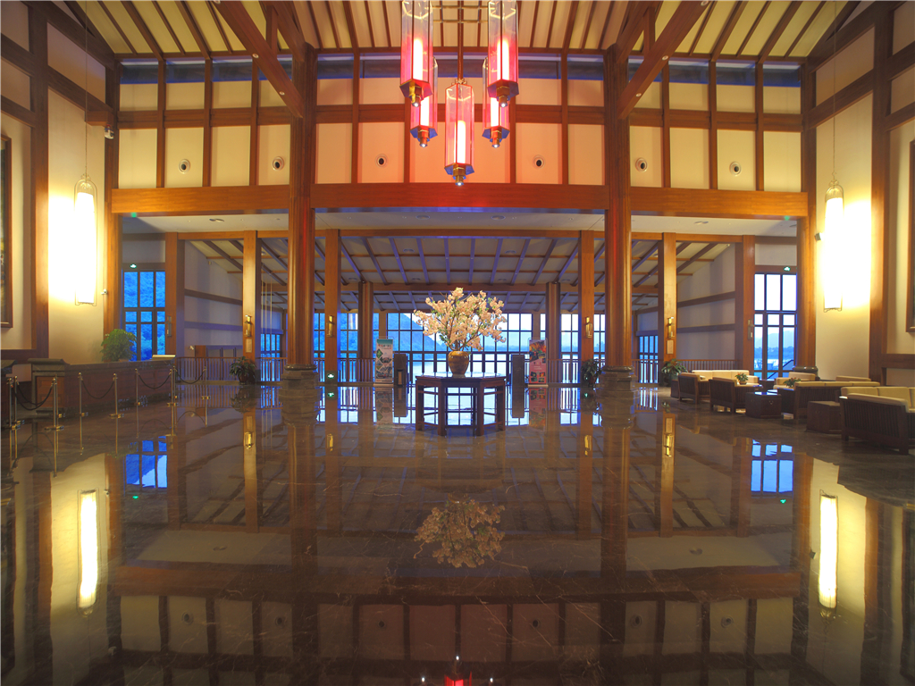 BJG Swan Lake Hot Spring Hotel 5*