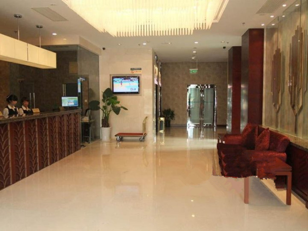 GreenTree Inn (Beijing Olympic Park National Tennis Center Hotel) 2*