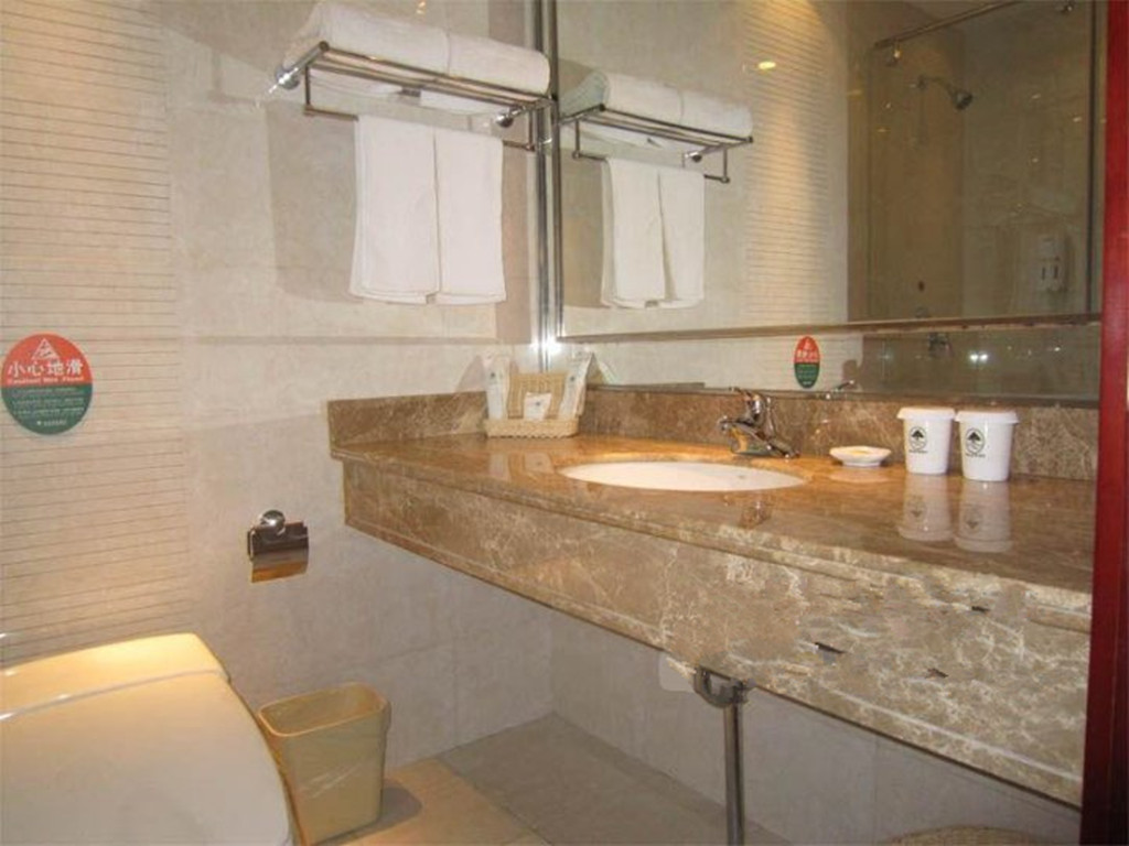 GreenTree Inn (Beijing Olympic Park National Tennis Center Hotel) 2*