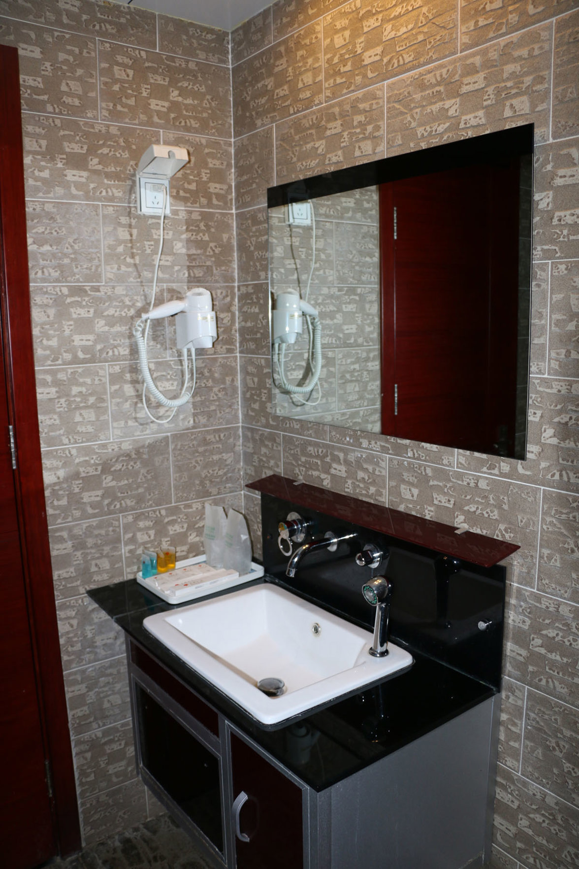 Beijing Longqing Landscape International Resort (Inside Longqing Gorge Scenic Area, Beijing) 3*
