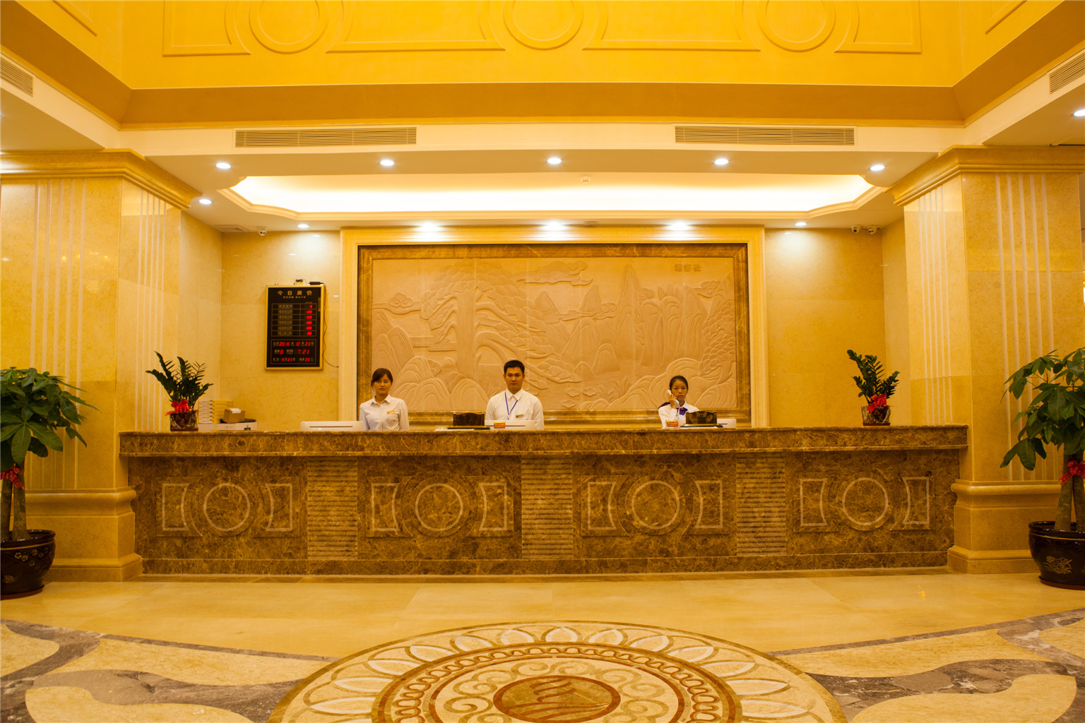 Dongxing Dongyi Hotel (Beilun Avenue Port) 2*