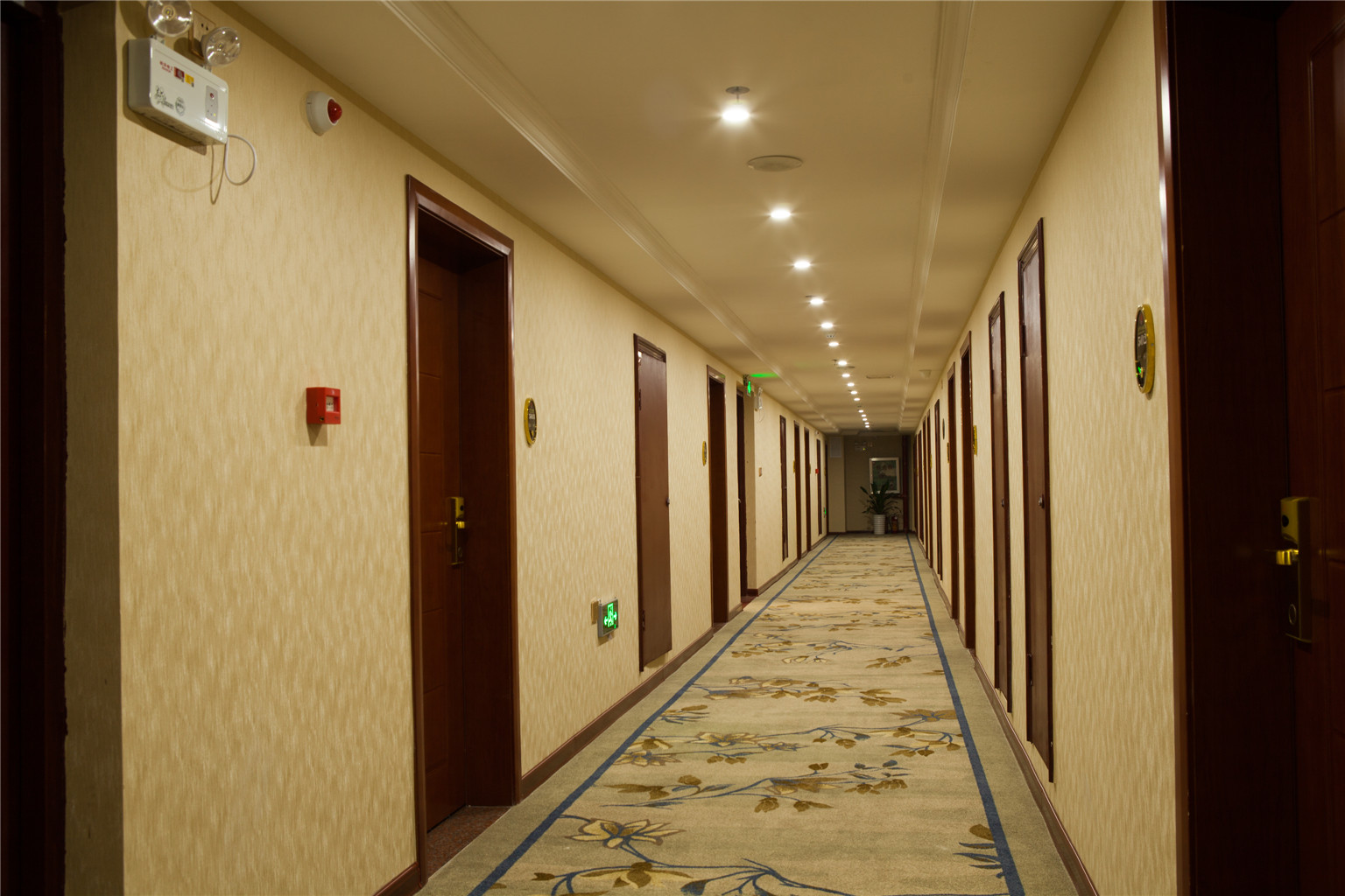 Dongxing Dongyi Hotel (Beilun Avenue Port) 2*