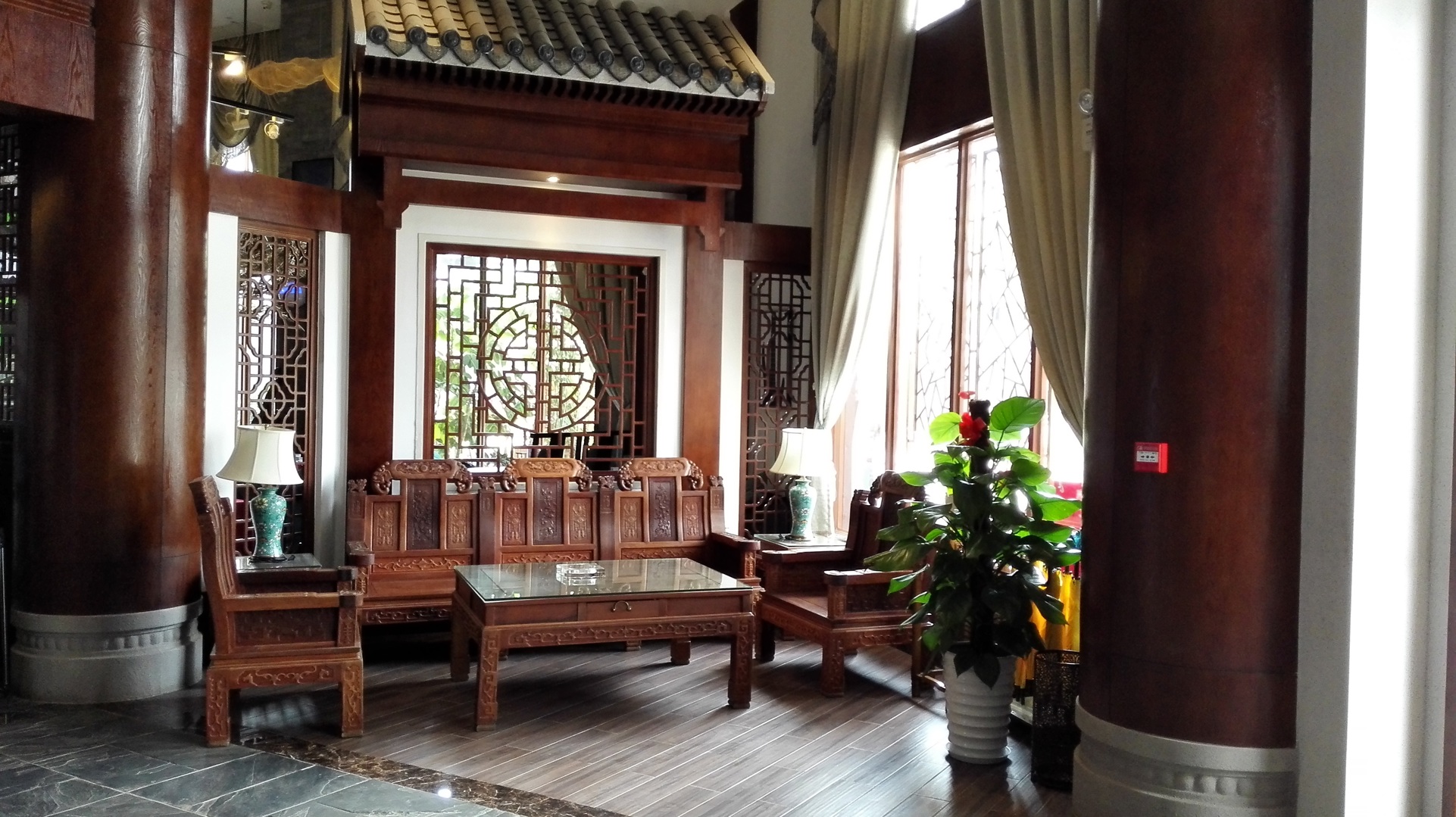 Super 8 Hotel (Nanning Long'an High-speed Railway Station) 2*