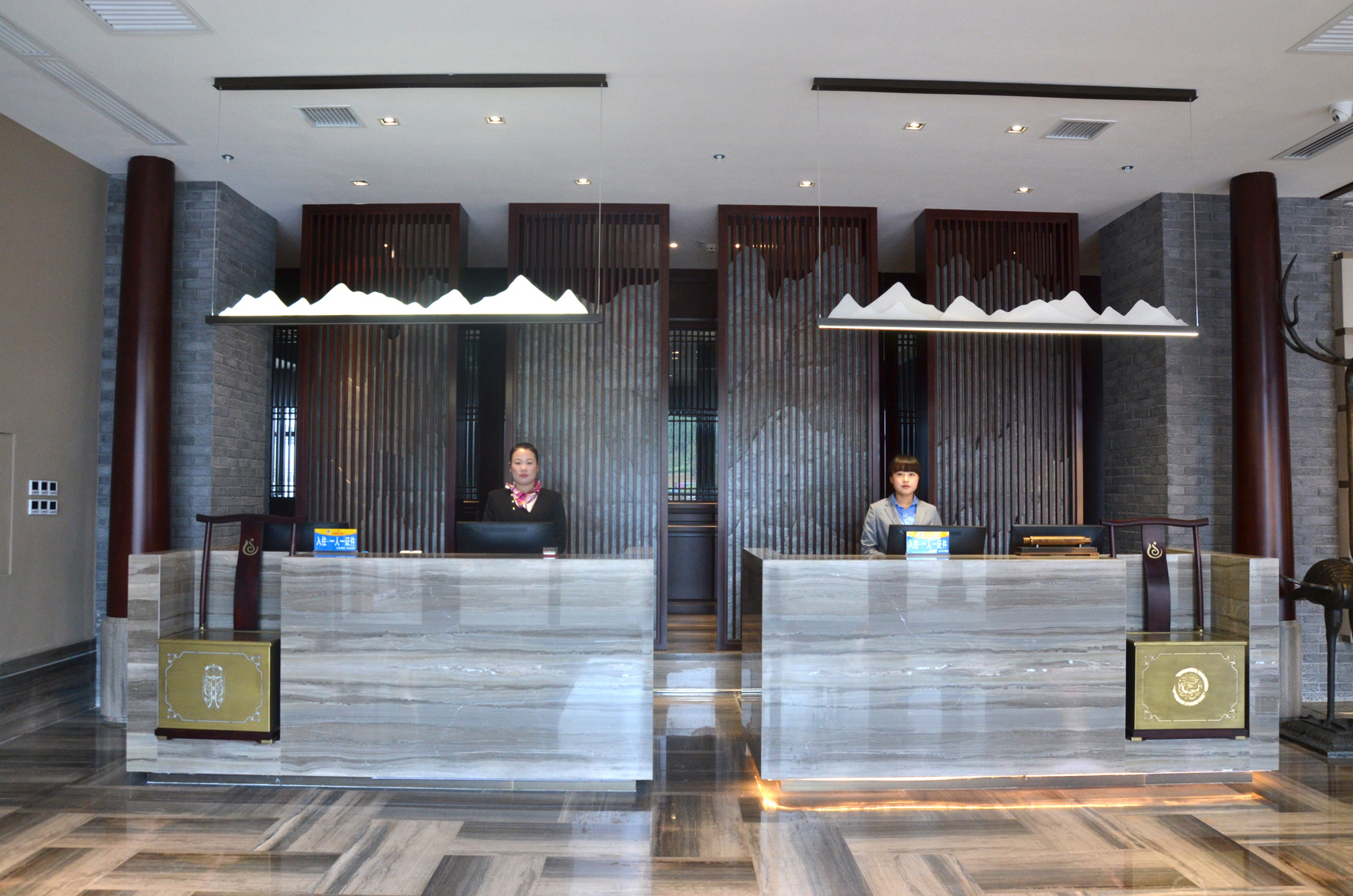 Xiuwenlongchangyi Hotel 3*