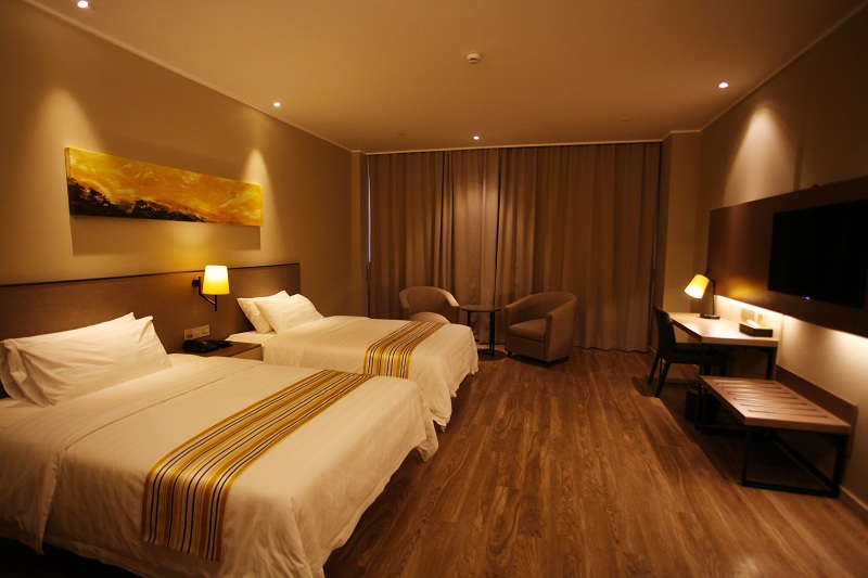 Homeinn Plus Hotel (Kunshan Beimeng Road Jiufang City) 3*