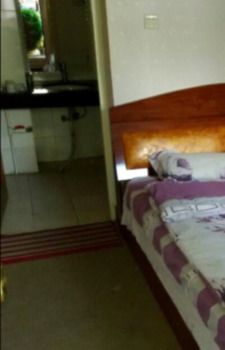 Wolong Inn 2*