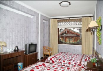 Wolong Inn 2*