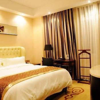 Osslin Hotel 3*
