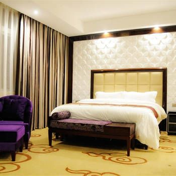 Osslin Hotel 3*