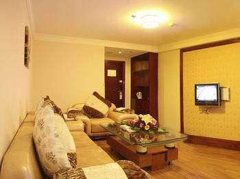 GreenTree Inn Nanning Langdong Hotel 2*