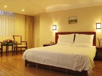 GreenTree Inn Nanning Langdong Hotel 2*