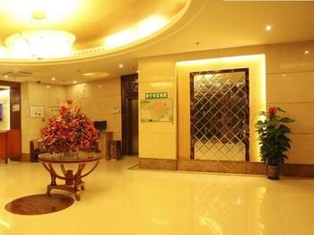 GreenTree Inn Nanning Langdong Hotel 2*
