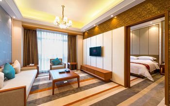Zhuhai Meiqiu Fino Hotel (Qianshan Huanyucheng Branch) 4*